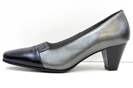 外反母趾予防パンプス