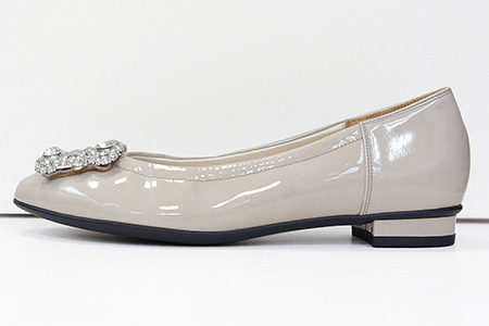 外反母趾予防パンプス