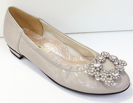 外反母趾予防パンプス