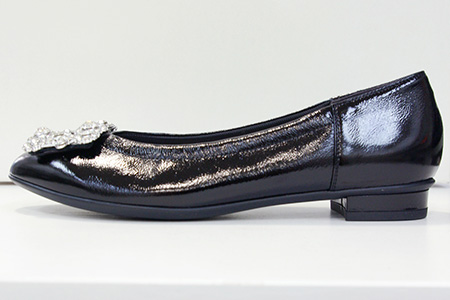 外反母趾予防パンプス