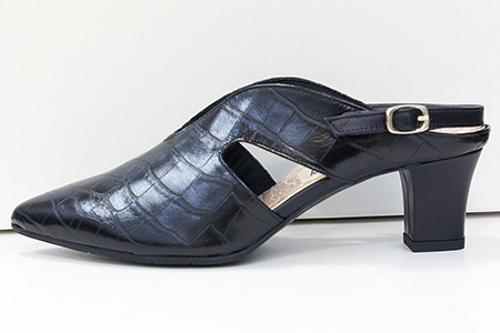 外反母趾予防パンプス