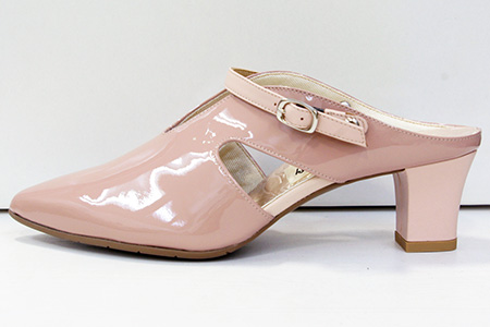 外反母趾予防パンプス