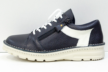 外反母趾予防ウォーキングシューズ